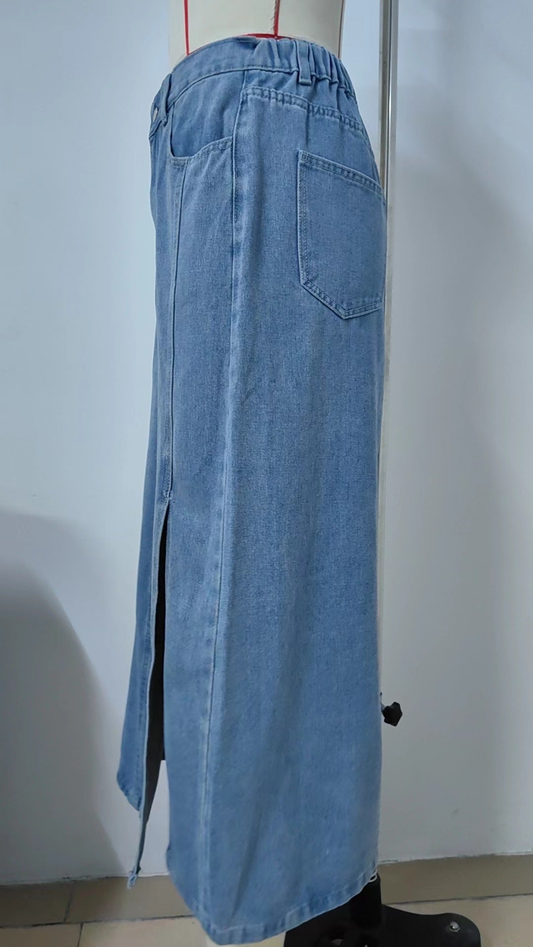 Women's Summer Washed Denim Elastic Waist Denim Skirt - Image 4